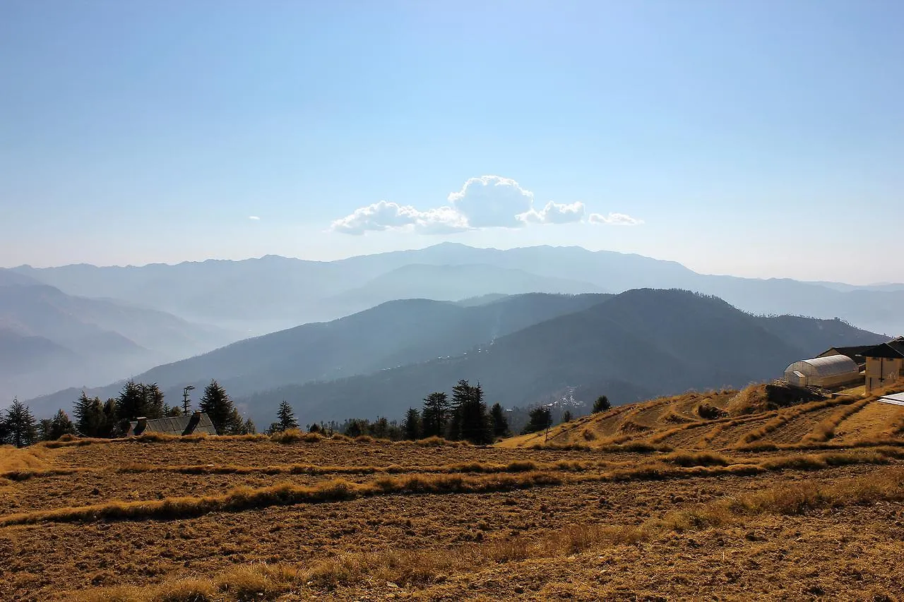 Snow King Retreat: Himalayan Views & Mountain Luxury Hotel Kufri