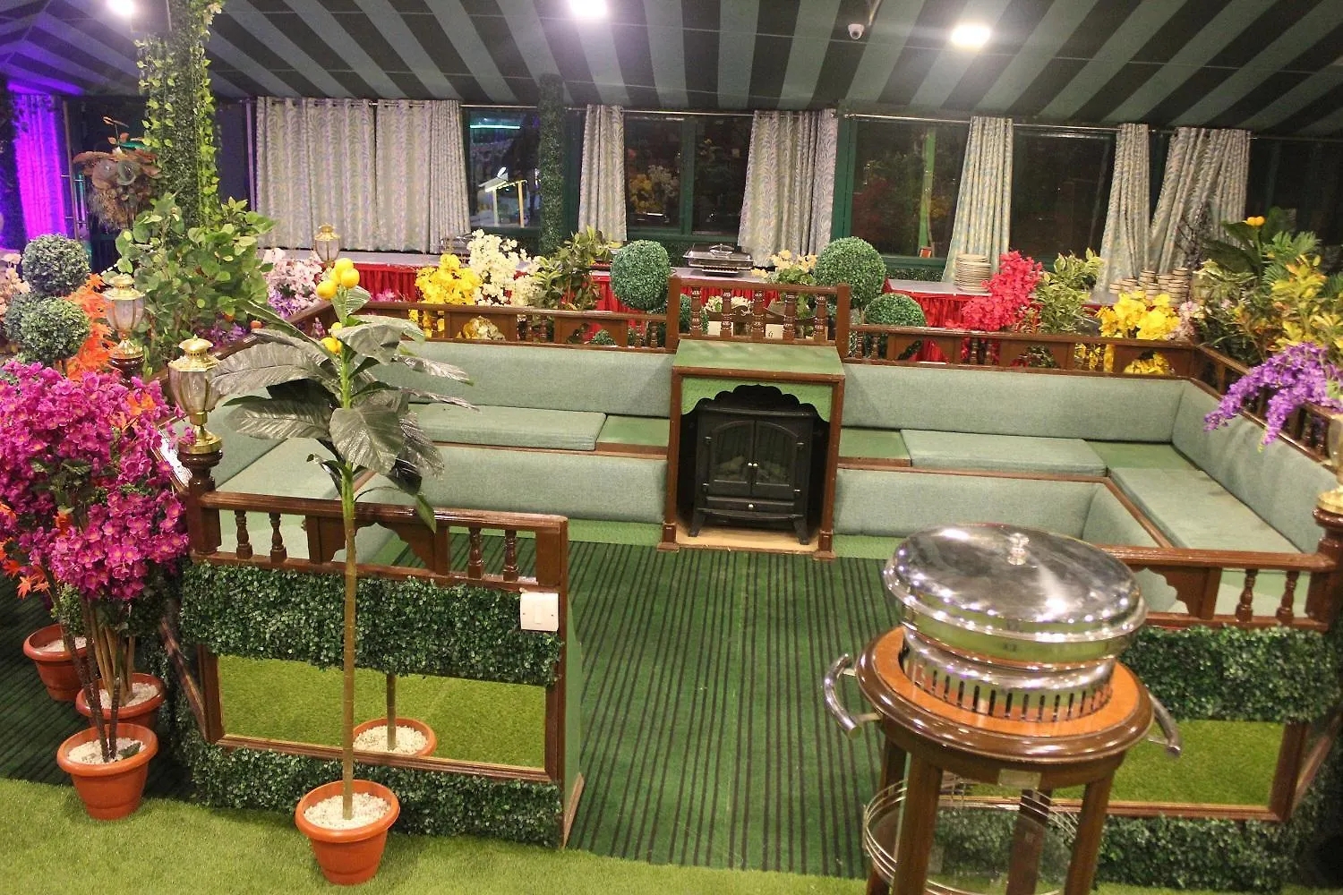 Snow King Retreat: Himalayan Views & Mountain Luxury Hotel Kufri